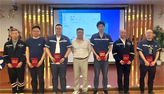 娄底cq9电子官方网站实业举行“四化”管理经验交流演讲比赛